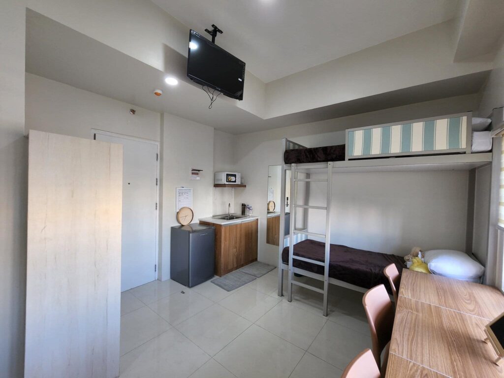 University Home Sampaloc Dormitory Kitchenette