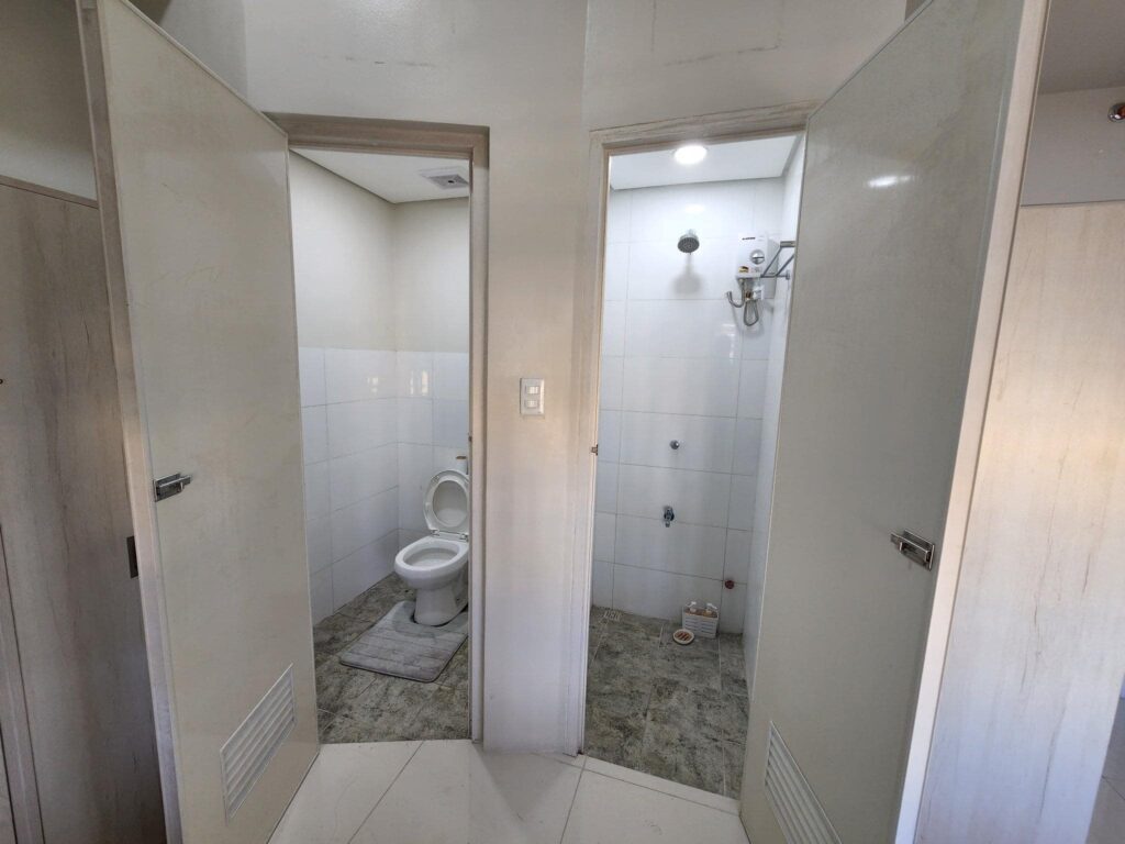 University Home (UHome) Separate Toilet and Shower