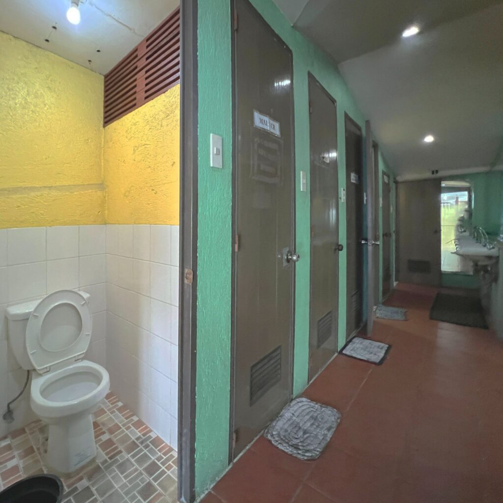 SSB Dormhaus Dormitory Sampaloc Common Toilets